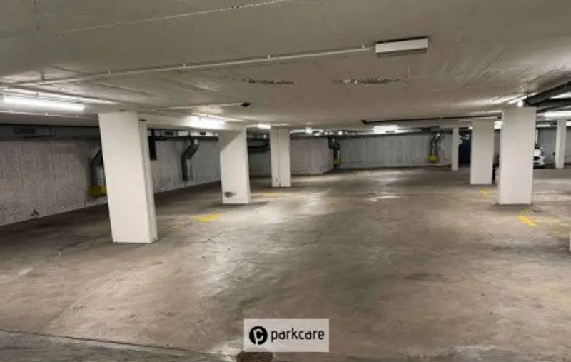 Günstig Parken Zurigo foto 3