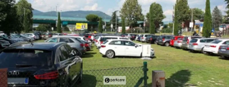 Peretola Parking Firenze foto 1