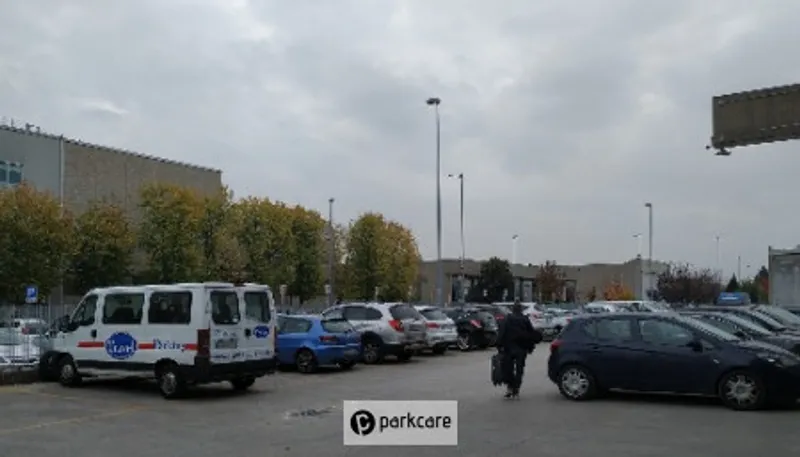 Well Parking Orio al Serio foto 3