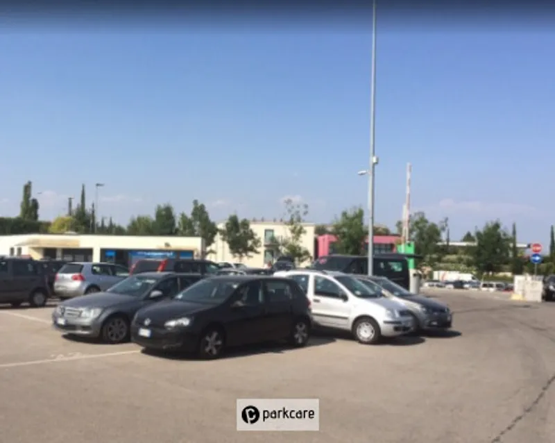 Parcheggi scoperti di Avioparking Verona