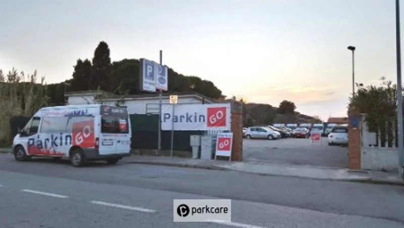 Cancello di ingresso a Fast Parking Pisa