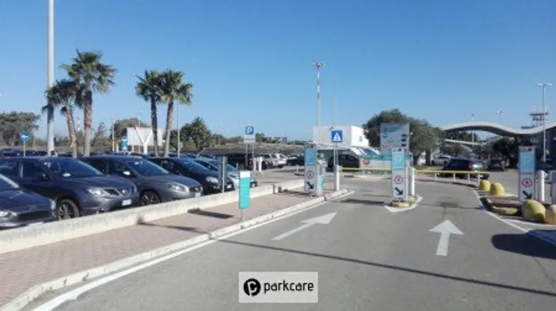 Parcheggio P1 Top&Comfort Aeroporto Brindisi foto 4